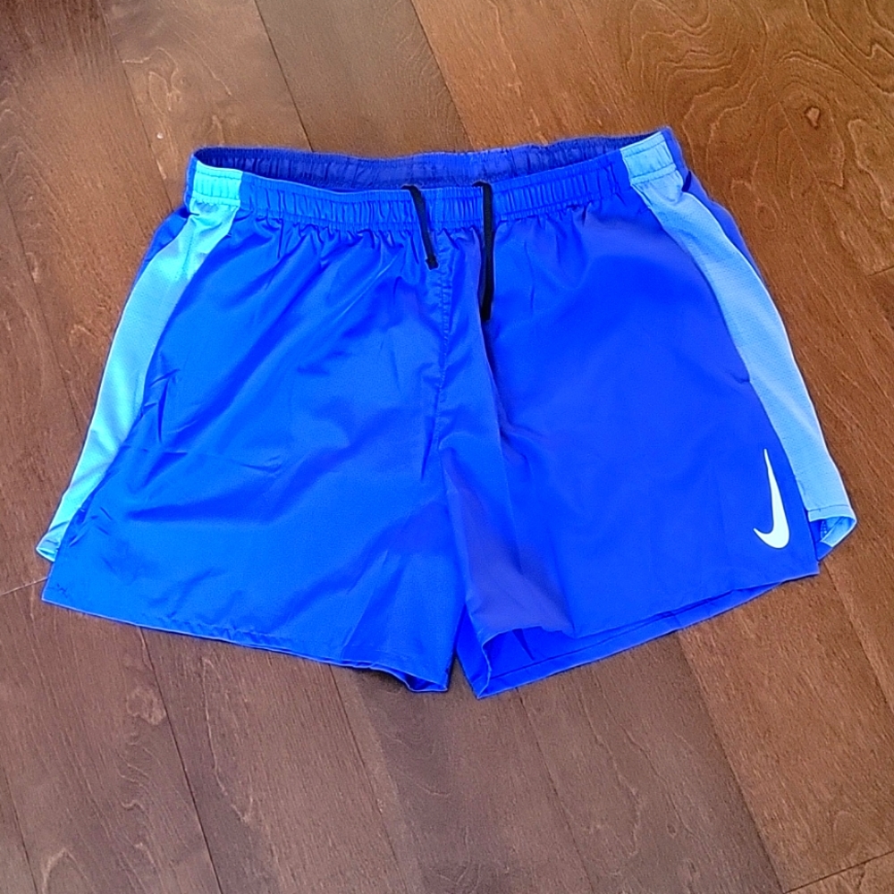 Nike Challenger 7 Inch 2 in 1 Mens Shorts (Pacific Blue-Reflective Silver)